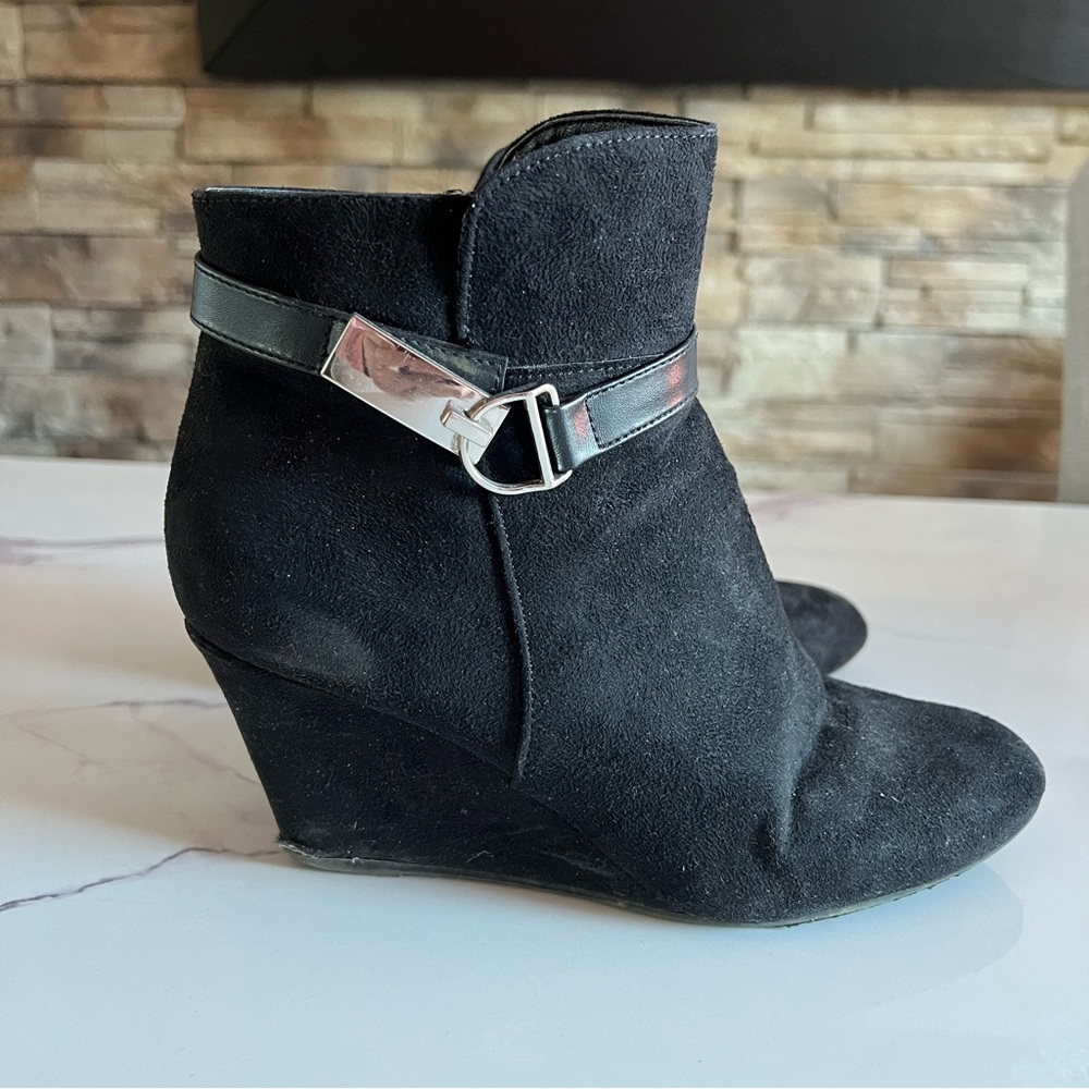 Fall ankle boots